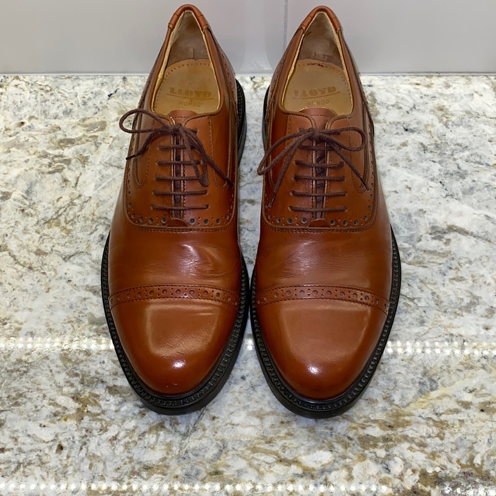 Men’s size 44 Lloyd shoes